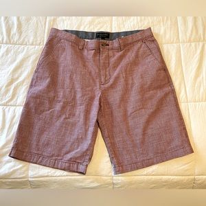 Red & White Banana Republic Shorts 🩳